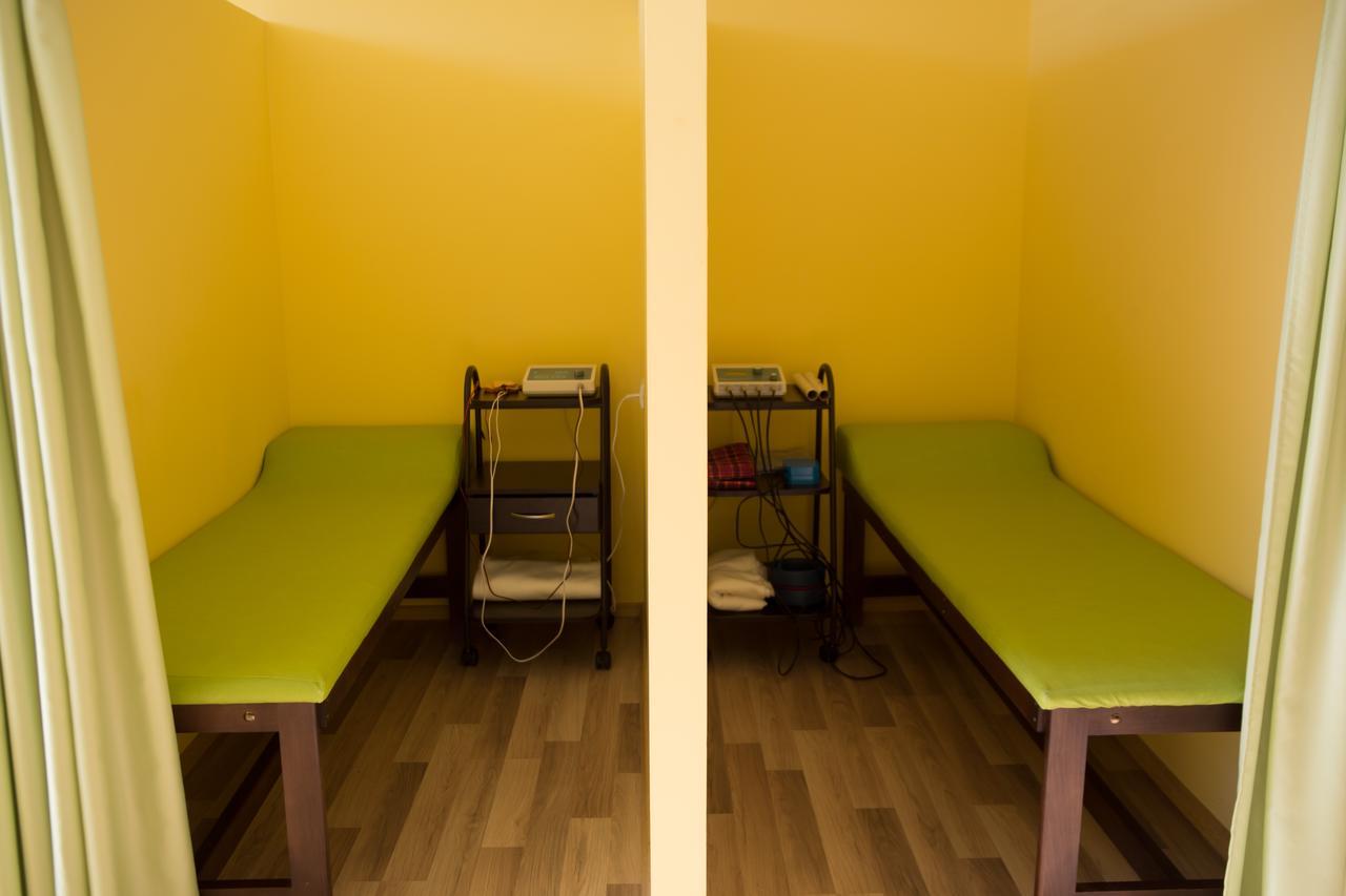 Hotel-Clinic Dr. Gechevi Pavel Banya Bagian luar foto