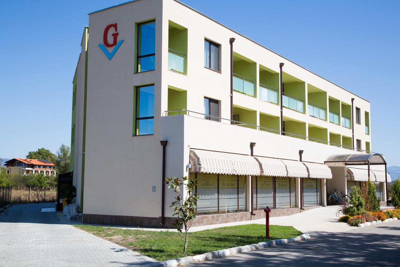 Hotel-Clinic Dr. Gechevi Pavel Banya Bagian luar foto